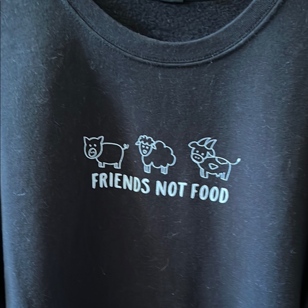 Black 'Friends Not Food' Graphic crew neck sweatshirt.